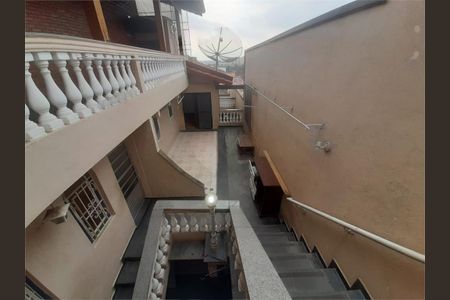 Casa à venda com 112m², 3 quartos e 1 vaga