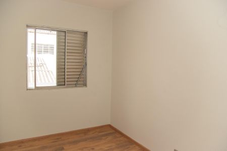 Casa à venda com 140m², 4 quartos e 3 vagas Casa à venda com 140m², 4 quartos e 3 vagasQuarto 2