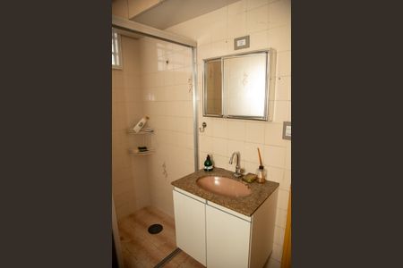 Casa à venda com 140m², 4 quartos e 3 vagas Casa à venda com 140m², 4 quartos e 3 vagasBanheiro