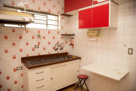 Casa à venda com 140m², 4 quartos e 3 vagas Casa à venda com 140m², 4 quartos e 3 vagasCozinha