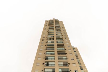 Apartamento à venda com 69m², 2 quartos e 1 vaga Apartamento à venda com 69m², 2 quartos e 1 vagaFachada