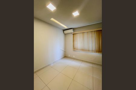 Quarto 1 de apartamento à venda com 3 quartos, 75m² em Botafogo, Rio de Janeiro