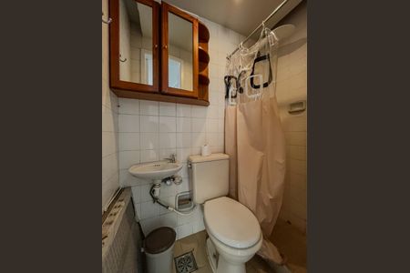 Apartamento à venda com 75m², 3 quartos e 1 vagaBanheiro de serviço 