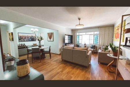 Apartamento à venda com 124m², 3 quartos e 2 vagas Apartamento à venda com 124m², 3 quartos e 2 vagasSala