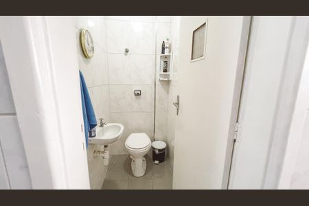 Apartamento à venda com 124m², 3 quartos e 2 vagas Apartamento à venda com 124m², 3 quartos e 2 vagasBanheiro de serviço