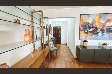 Apartamento à venda com 124m², 3 quartos e 2 vagas Apartamento à venda com 124m², 3 quartos e 2 vagasSala