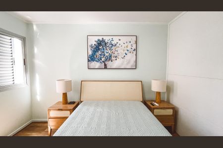 Apartamento à venda com 124m², 3 quartos e 2 vagas Apartamento à venda com 124m², 3 quartos e 2 vagasSuíte