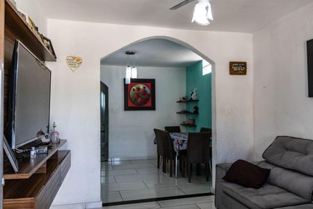 Sala de casa à venda com 3 quartos, 236m² em Diamante, Belo Horizonte