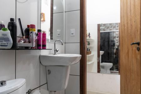 Casa à venda com 236m², 3 quartos e 5 vagasBanheiro da Suíte