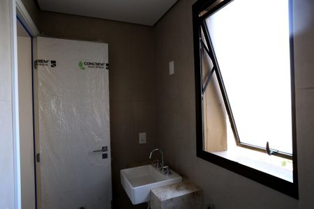 Apartamento para alugar com 70m², 2 quartos e 2 vagasBanheiro da Suíte 2