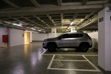 Apartamento para alugar com 70m², 2 quartos e 2 vagasGaragem