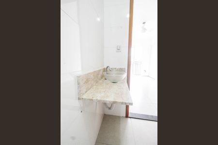 Apartamento para alugar com 58m², 2 quartos e sem vaga Apartamento para alugar com 58m², 2 quartos e sem vagaBanheiro