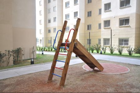 Apartamento à venda com 40m², 2 quartos e sem vagaÁrea comum - Playground