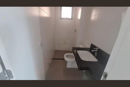 Apartamento à venda com 86m², 3 quartos e 2 vagasBanho social