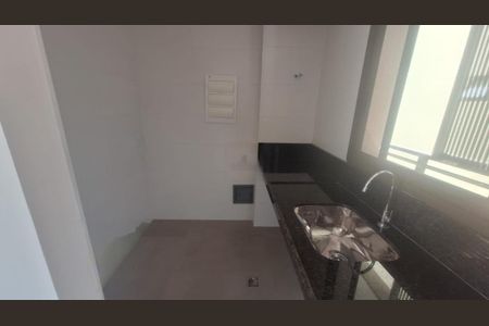 Apartamento à venda com 86m², 3 quartos e 2 vagasCozinha