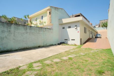 Casa à venda com 100m², 2 quartos e sem vagaGaragem