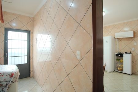 Casa à venda com 100m², 2 quartos e sem vagaÁrea de Serviço