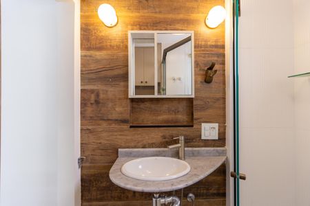 Apartamento para alugar com 44m², 1 quarto e 1 vaga Apartamento para alugar com 44m², 1 quarto e 1 vagaBanheiro