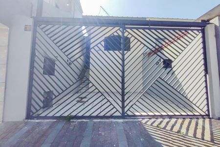 Casa para alugar com 85m², 2 quartos e 2 vagasFachada