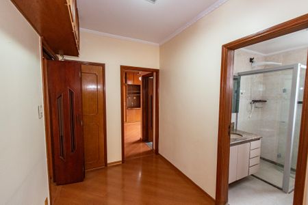 Apartamento à venda com 116m², 3 quartos e 1 vaga Apartamento à venda com 116m², 3 quartos e 1 vagaHall dos quartos