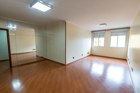 Apartamento à venda com 116m², 3 quartos e 1 vaga Apartamento à venda com 116m², 3 quartos e 1 vagaSala