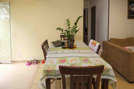 Apartamento à venda com 56m², 2 quartos e 1 vagaSala de Jantar