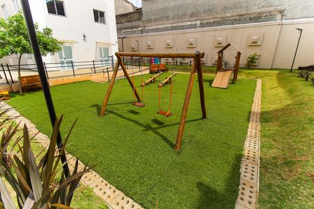 Apartamento para alugar com 42m², 2 quartos e sem vaga Apartamento para alugar com 42m², 2 quartos e sem vagaPlayground