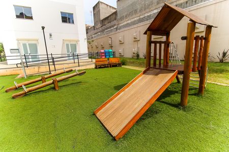 Apartamento para alugar com 42m², 2 quartos e sem vaga Apartamento para alugar com 42m², 2 quartos e sem vagaPlayground