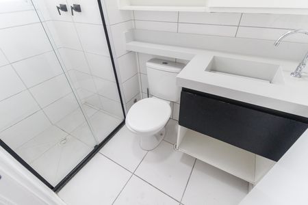Banheiro de apartamento para alugar com 2 quartos, 42m² em Jardim Brasilia, São Paulo