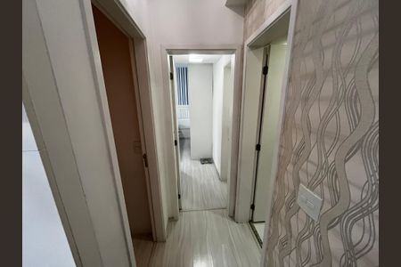 Apartamento à venda com 76m², 2 quartos e 1 vagaCorredor
