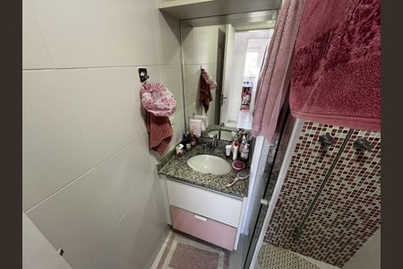 Apartamento à venda com 76m², 2 quartos e 1 vagaBanheiro