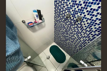 Apartamento à venda com 76m², 2 quartos e 1 vagaBanheiro da Suíte