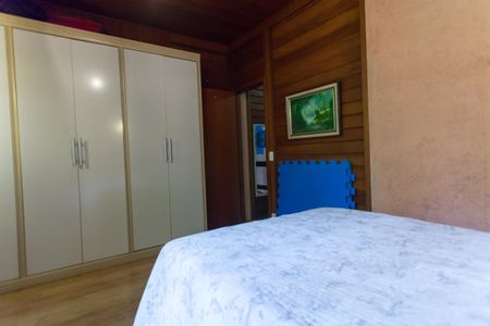 Casa de condomínio à venda com 350m², 3 quartos e 3 vagasQuarto 1