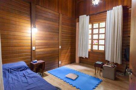 Casa de condomínio à venda com 350m², 3 quartos e 3 vagasQuarto 2