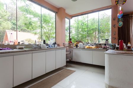 Casa de condomínio à venda com 350m², 3 quartos e 3 vagasCozinha