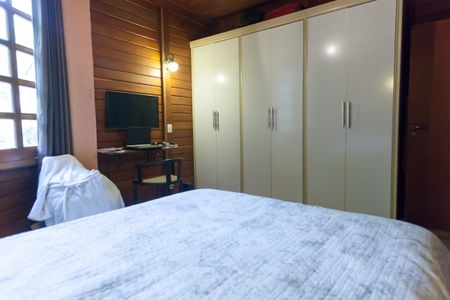 Casa de condomínio à venda com 350m², 3 quartos e 3 vagasQuarto 1