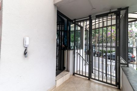 Apartamento à venda com 77m², 3 quartos e 1 vaga Apartamento à venda com 77m², 3 quartos e 1 vagaPortaria