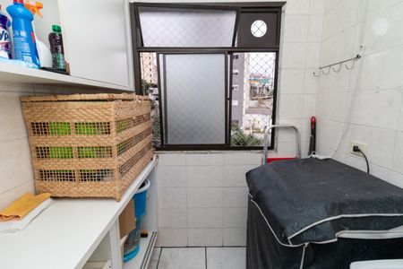 Apartamento à venda com 77m², 3 quartos e 1 vaga Apartamento à venda com 77m², 3 quartos e 1 vagaÁrea de Serviço
