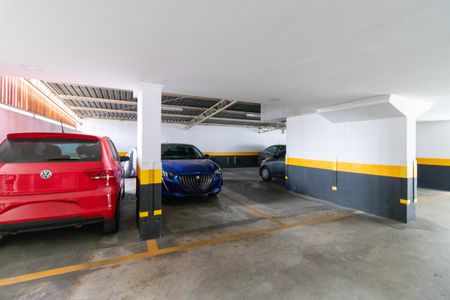 Apartamento à venda com 77m², 3 quartos e 1 vaga Apartamento à venda com 77m², 3 quartos e 1 vagaGaragem