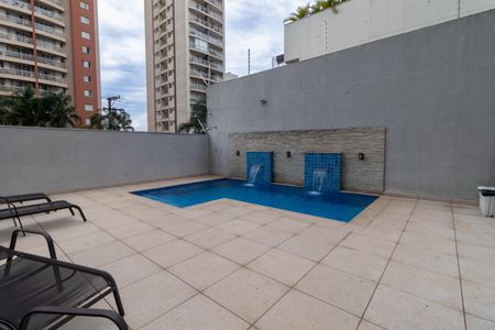 Apartamento à venda com 77m², 3 quartos e 1 vaga Apartamento à venda com 77m², 3 quartos e 1 vagaÁrea Comum - Piscina