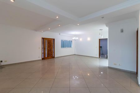 Casa à venda com 299m², 3 quartos e 4 vagasSala