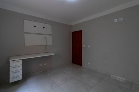 Casa à venda com 299m², 3 quartos e 4 vagasQuarto 2