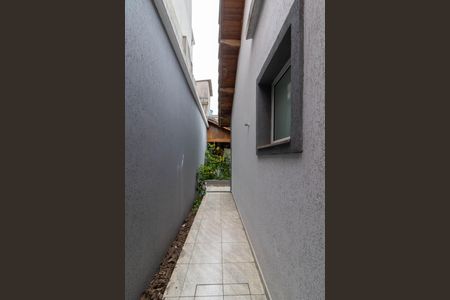 Casa à venda com 299m², 3 quartos e 4 vagasCorredor Lateral