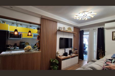 Apartamento à venda com 75m², 2 quartos e 4 vagas Apartamento à venda com 75m², 2 quartos e 4 vagasSala