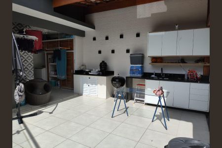 Casa à venda com 141m², 3 quartos e 2 vagasÁrea Externa