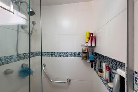 Apartamento à venda com 98m², 3 quartos e 3 vagasBanheiro Social