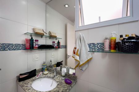 Apartamento à venda com 98m², 3 quartos e 3 vagasBanheiro Social