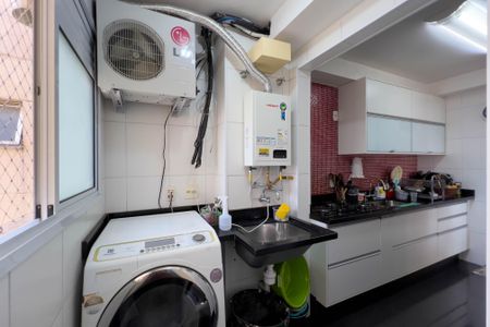 Apartamento à venda com 98m², 3 quartos e 3 vagasÁrea de Serviço