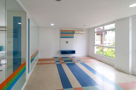 Apartamento à venda com 98m², 3 quartos e 3 vagasÁrea comum - Salão de festas