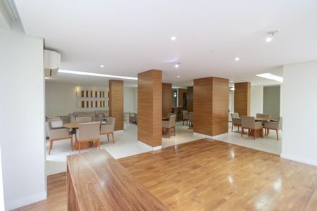 Apartamento à venda com 98m², 3 quartos e 3 vagasÁrea comum - Salão de festas